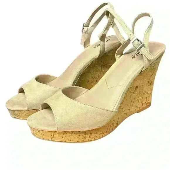 Charles David Lambert tan cork wedge sandals size 11 NEW - Picture 2 of 5